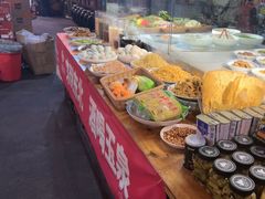 -鱼窝棚柴火铁锅炖(富山屯店)