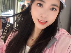 -王府井奥莱棋盘山小镇
