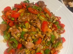 酸辣泡菜鸡胗-蔴将·川菜(黄龙万科店)