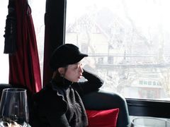 -弦月窗LUNETTE BY AMANDA(复兴路店)