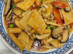 -天龙宝严素食馆(大兴善寺店)