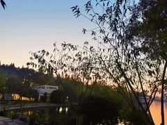 -食膳公园包子铺(烈士公园店)