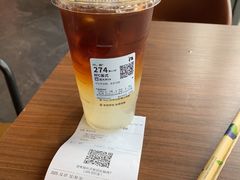 -瑞幸咖啡(皇岗村广场中庭店)