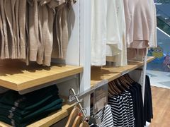 -优衣库(上海虹口龙之梦店)