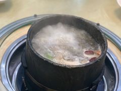 墨脱石锅椰子鸡-墨脱石锅椰子鸡•糟粕醋•东山羊(大东海店)