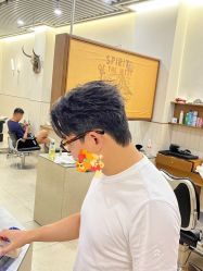 -MARTIN'S BARBER SHOP男士理发馆