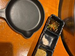 -伍丁·烤牛肋(和平东桥店)