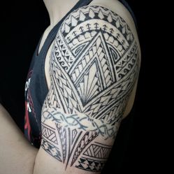 -PinooTattoo皮奴刺青纹身设计总部