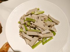 -梅飞酒家(桑园路店)