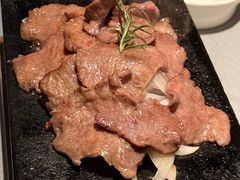 -左庭右院鲜牛肉火锅黑金店(陆家嘴中心店)