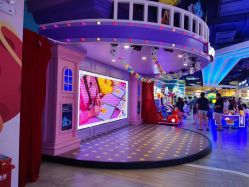 -LuckyStar幸运星家庭娱乐中心(东莞国贸店)