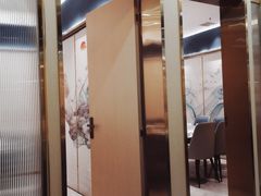 -靓虾二哥长沙地标小龙虾(五一广场店)