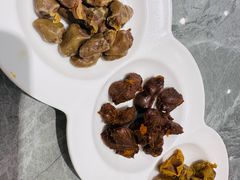 三味鸽杂-朱记乳鸽王·非遗石岐乳鸽·全鸽宴(大兴旗舰店)