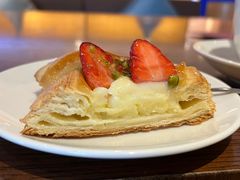 -广州中心皇冠假日酒店·汇点大堂吧