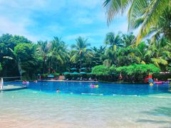 -三亚湾海居铂尔曼度假酒店