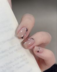 -H12 STAR日式美甲美睫专门店