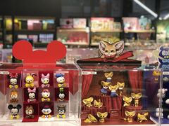 -泡泡玛特POPMART(崇文门国瑞城店)