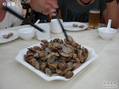 争先恐后的大家-海岛渔村大酒店(云霄路店)