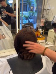 -蓝调造型·烫发·染发