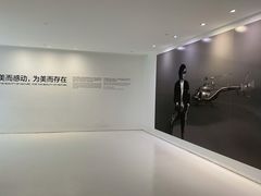 -罗红摄影艺术馆