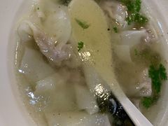 野馄炖-老谢烧烤野馄饨(云霄路店)
