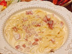 -玛格萝妮比萨屋(四平店)