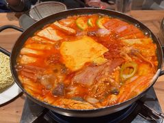 -KimPro 辛普乐概念韩餐
