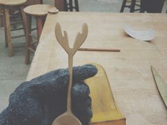 -几个木匠匠人厨房