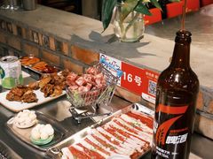 -马路牙子烧烤音乐酒馆(望京店)