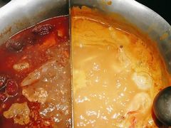 -湊湊火锅·茶憩(打浦桥日月光店)