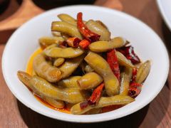 椒汁炝毛豆-肆海小川菜酒馆Wine Bistro (青年路店)