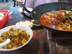 -富正毅三下锅·湘西韵味(天门山索道店)
