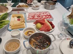 -德天肥牛海鲜火锅(龙吟坊店)