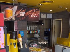-麦当劳(杨林得来速店)