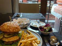 -北京海湾半山酒店-加咖啡西餐厅