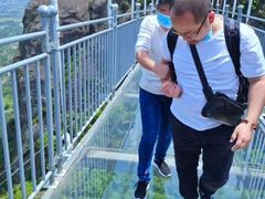 -玻璃桥景区石牛寨