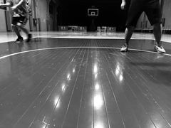 -健龙森俱乐部·游泳·健身·羽毛球综合体育馆