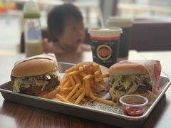 -FATBURGER 特富客汉堡(外交公寓店)
