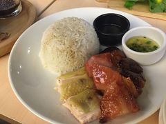 -来龙里 精致 东南亚餐室(万象城店)