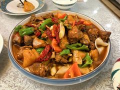 -汗腾格里·风味餐厅(新疆驻京办店)