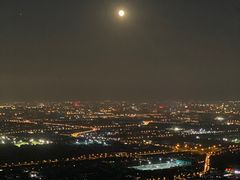 -鬼笑石后山停车场