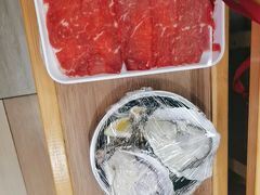 -杨老板·海鲜集市火锅·鲜切牛肉(中防万宝店)