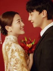 -光阴的故事婚纱摄影(苏州店)