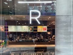 -星巴克臻选(郑州国贸360广场店)