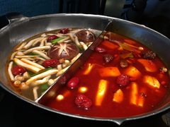 -湊湊火锅·茶憩(新中关购物中心店)
