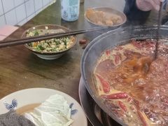 -黄潇洒老火锅(九眼桥宏济巷店)