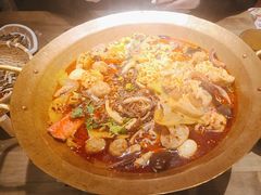 -毛肚向右·川渝毛肚王(经开永旺店)