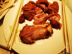 -渔意楼·驰名沙田乳鸽(五羊旗舰店)