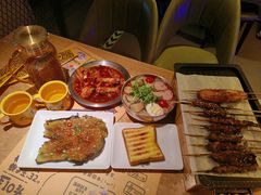 -喝丢一只鞋海鲜烧烤·海肠捞饭(东关街店)