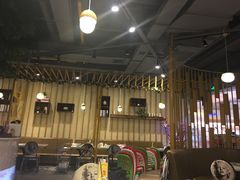 大堂-虾吃虾涮.虾火锅.肉蟹煲(步步高梅溪新天地店)